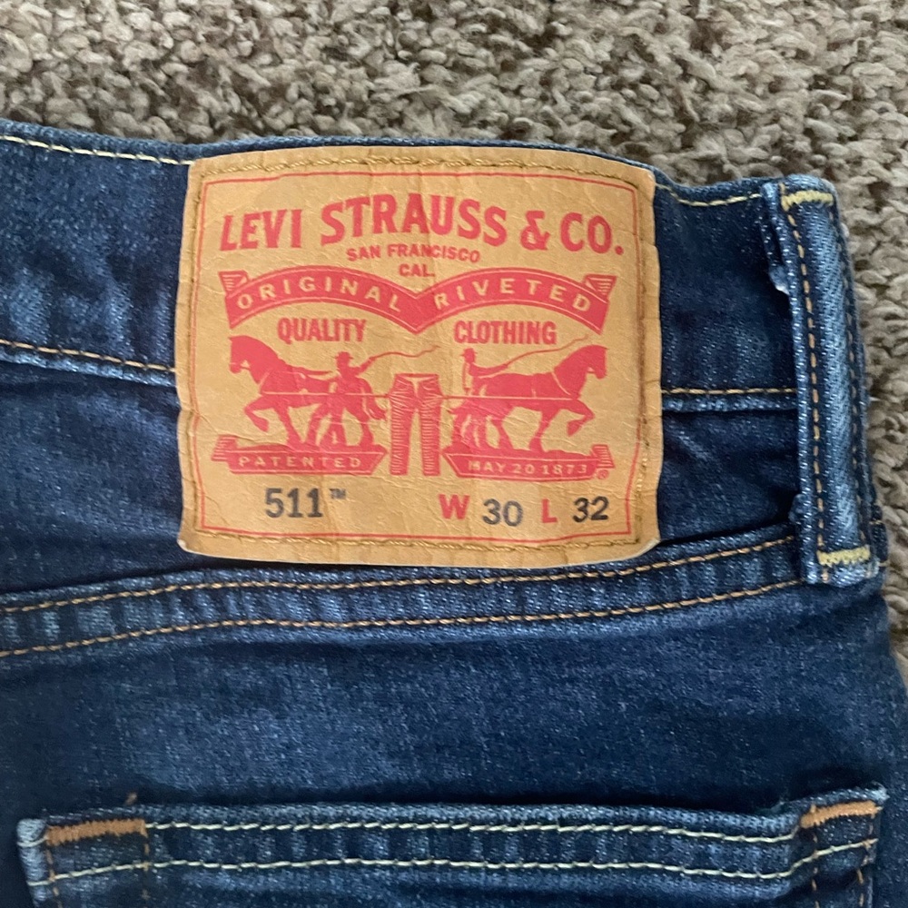 Levi Strauss 512 jeans size 30x32